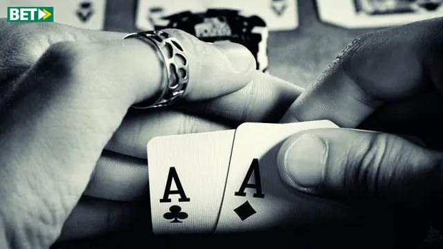 بررسی پیر یا جفت در پوکر پیر در پوکر