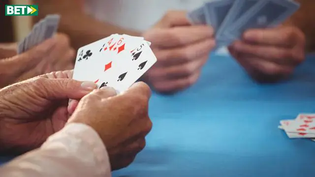 بازی با دوستان و خانواده