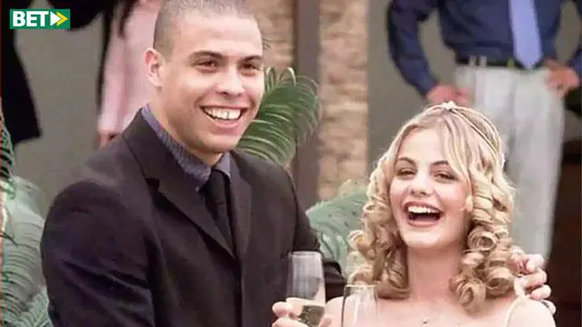 بیوگرافی رونالدو برزیلی به همراه تمامی افتخارات +عکس های جدید نازاریو بیوگرافی رونالدو برزیلی به همراه تمامی افتخارات +عکس های جدید نازاریو