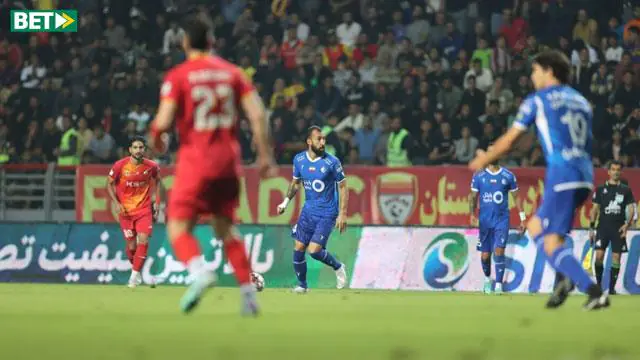 پرسپولیس و استقلال
