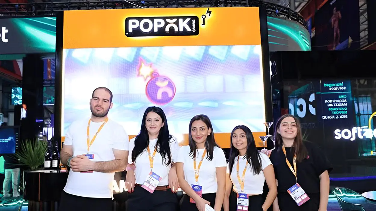 پاپ اوکی گیمینگ پوپوک گیمینگ