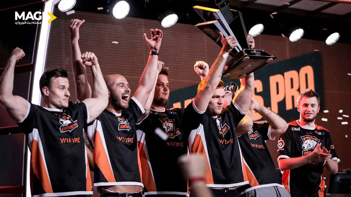 10 تیم برتر eSports 10 تیم برتر eSports